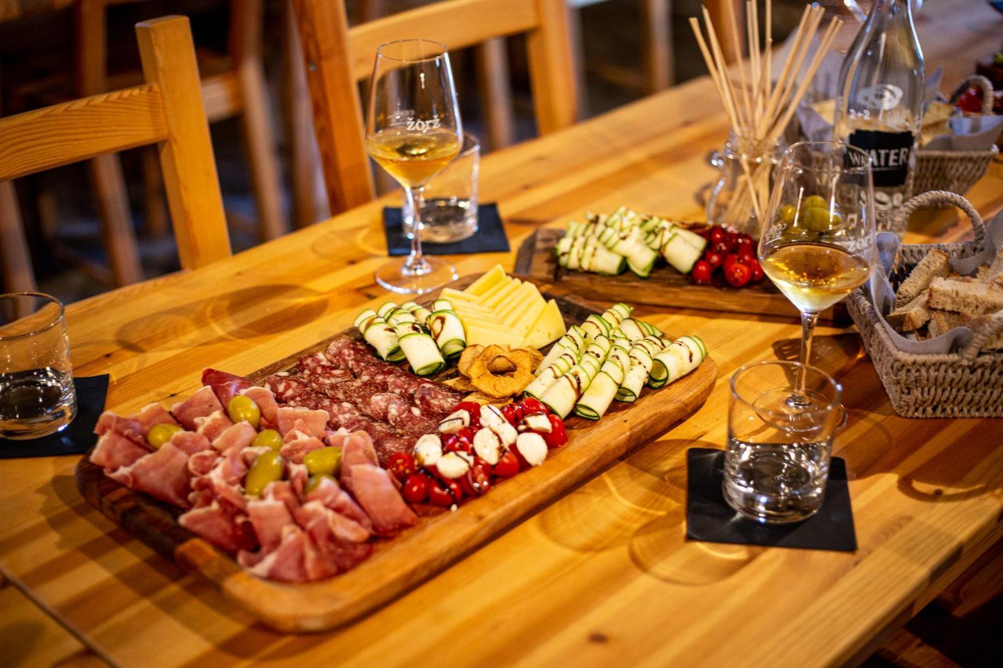 Boutique Rooms & Winery Zorz Vipava Exterior photo